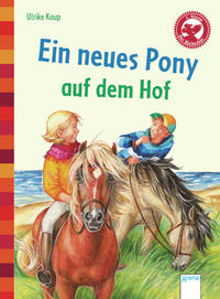 Ein neues Pony auf dem Hof